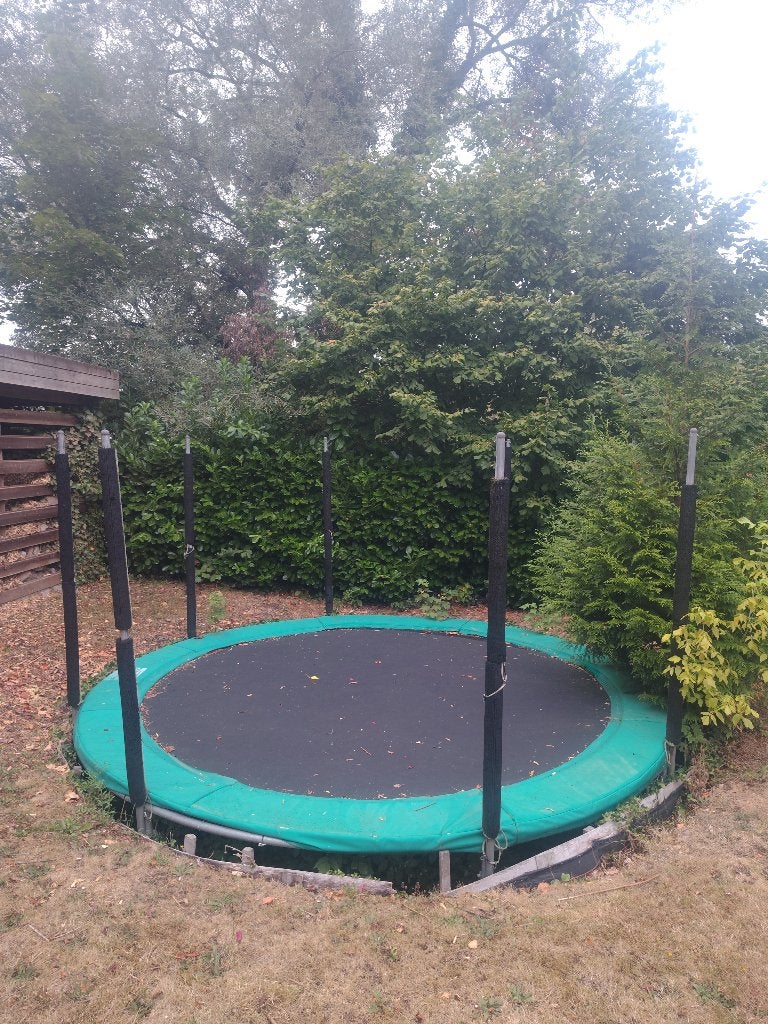 Trampoline, Ophalen, Gebruikt
