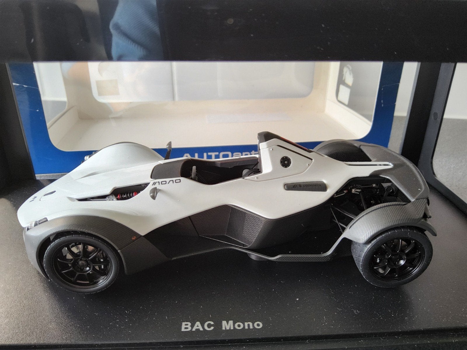 BAC Mono 2009., Hobby & Loisirs créatifs, Voitures miniatures | 1:18, Enlèvement ou Envoi, Autoart