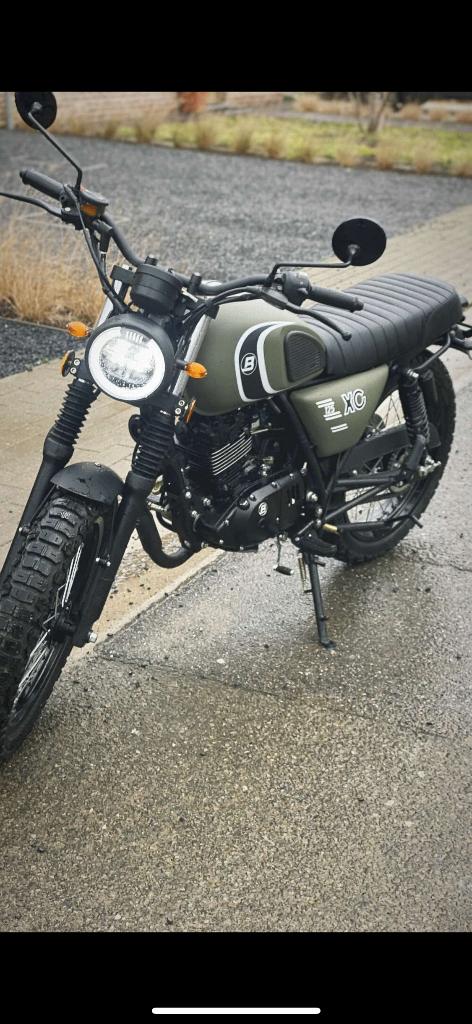Bluroc hunt 125XC, Chopper, Bluroc, Éclairage LED, Manuelle
