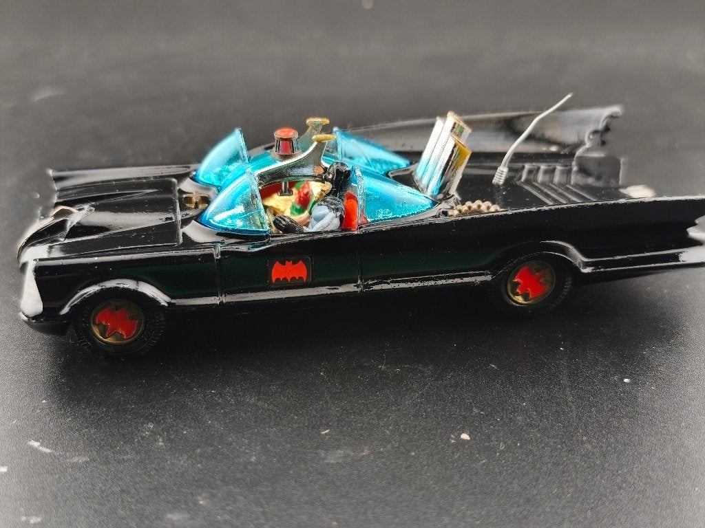 CORGI TOYS UK BATMOBILE REF 267, Ophalen of Verzenden, Gebruikt, Auto, Corgi