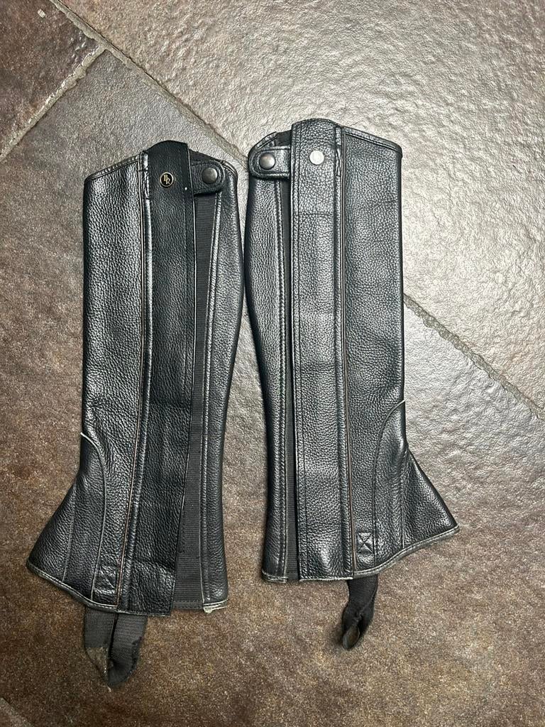 zwarte chaps, Dieren en Toebehoren, Ophalen of Verzenden, Gebruikt, Overige soorten, Schoeisel