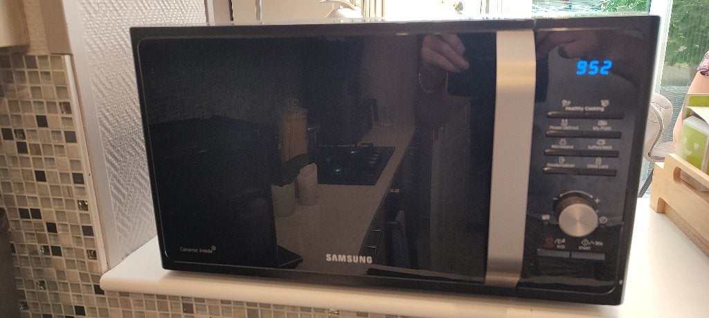 Micro combi, Electroménager, Comme neuf, Enlèvement, 45 à 60 cm, Gril