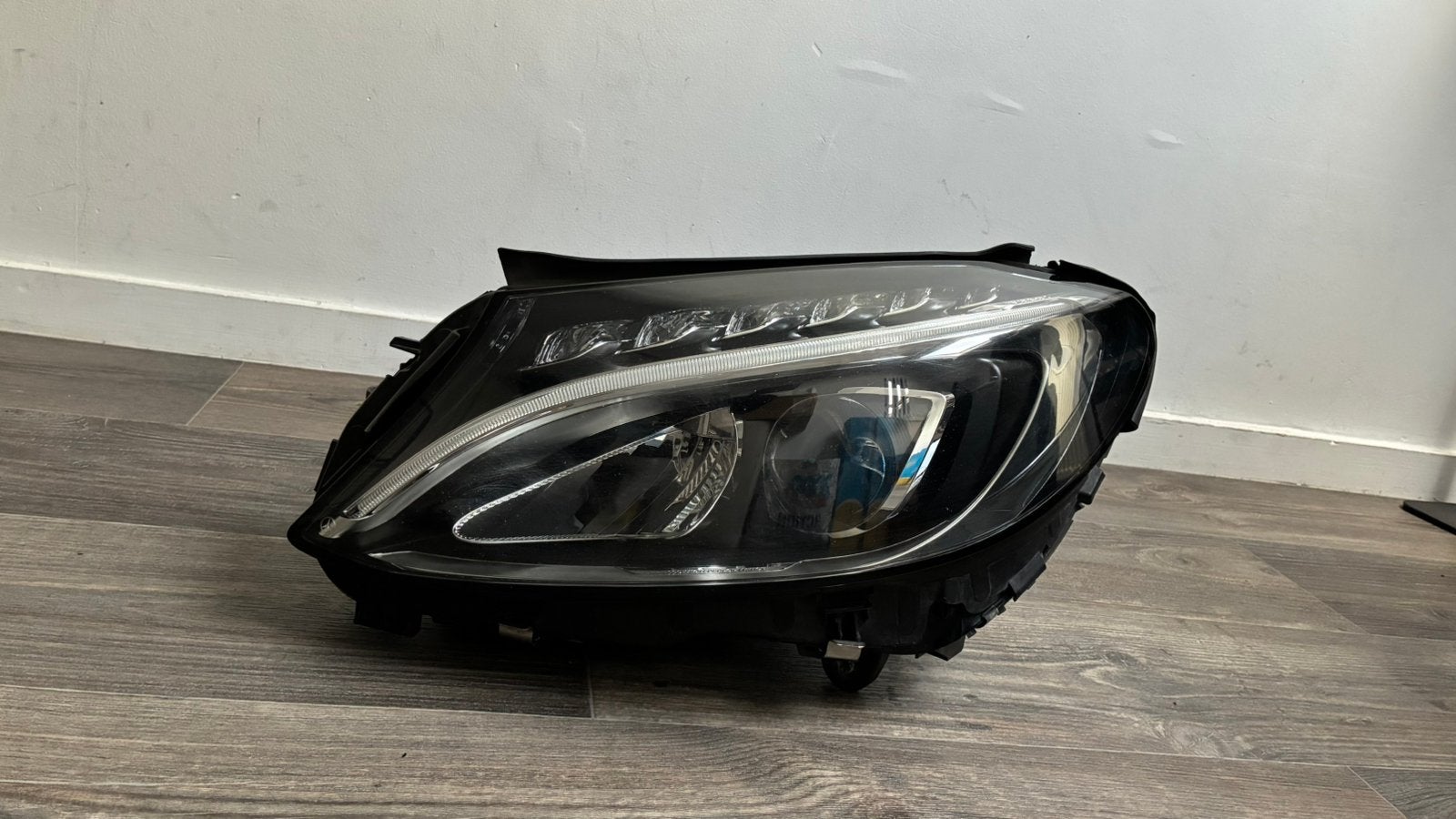 Phare avant gauche Mercedes ClasseC Full LED-réf.A2059062504, Autos : Pièces & Accessoires, Enlèvement ou Envoi, Utilisé, Mercedes-Benz