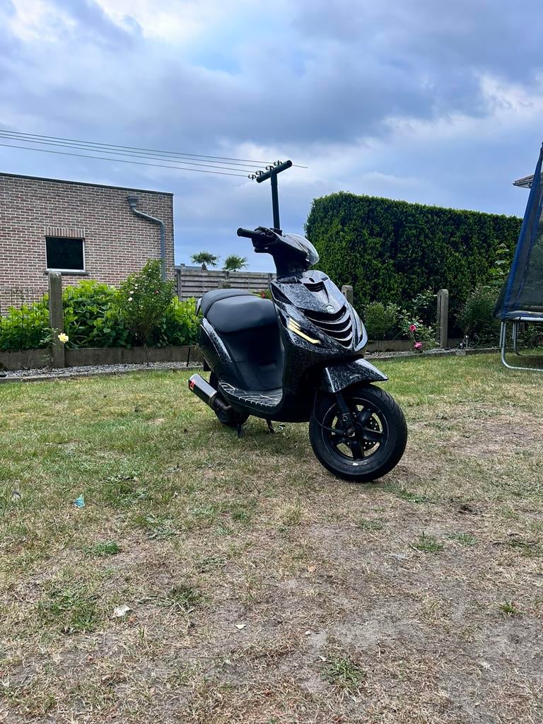 Zip 4t 50cc a klasse, Zip, Comme neuf, Enlèvement, Classe A (25 km/h)
