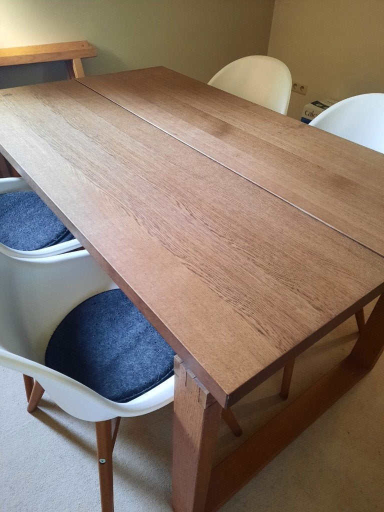 Houten eettafel (140 x 85 cm) + 4 stoelen, Ophalen, Gebruikt, 100 tot 150 cm, 50 tot 100 cm