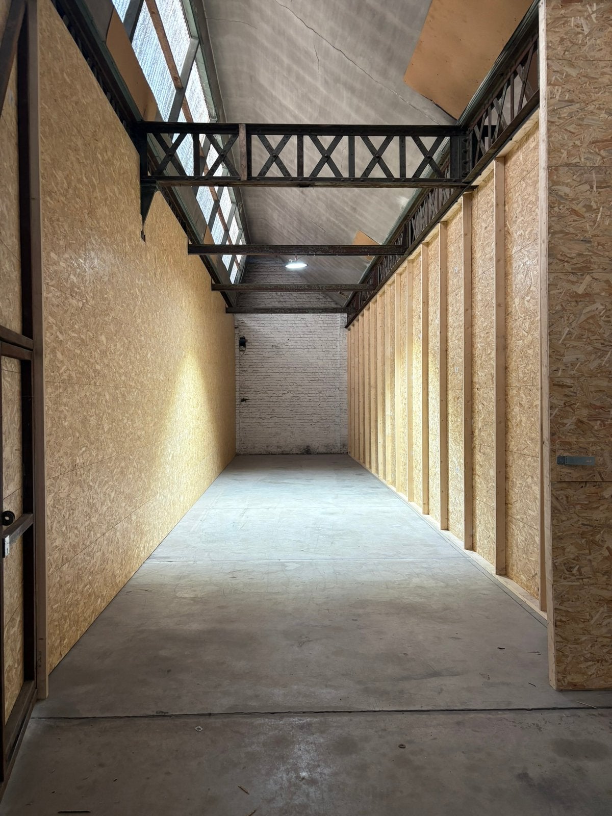 Local de stockage à louer – 52 m² à Dottignies (Mouscron), Immo