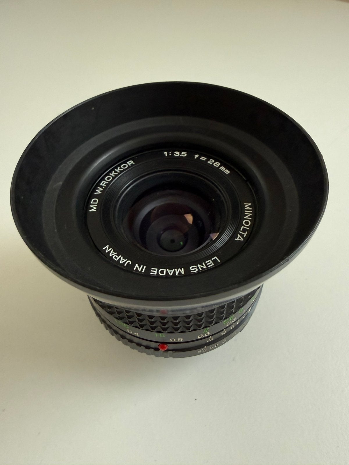 minolta MD w.rokkor  1:3.5 f28mm, Audio, Tv en Foto, Fotocamera's Analoog, Ophalen, Zo goed als nieuw, Spiegelreflex, Minolta