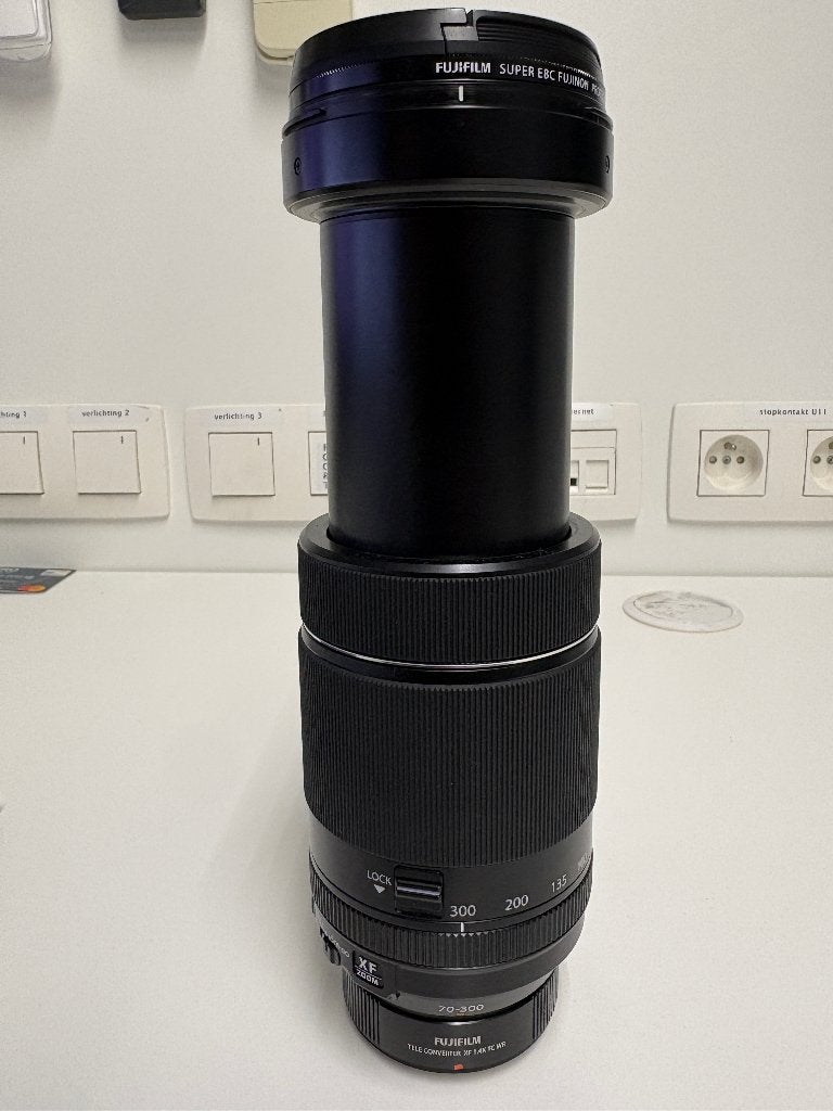 Fujifilm XF 70-300mm F4-5.6 R LM OIS WR – Telelens, Audio, Tv en Foto, Fujifilm, Zonnekap, Zo goed als nieuw, 300 mm