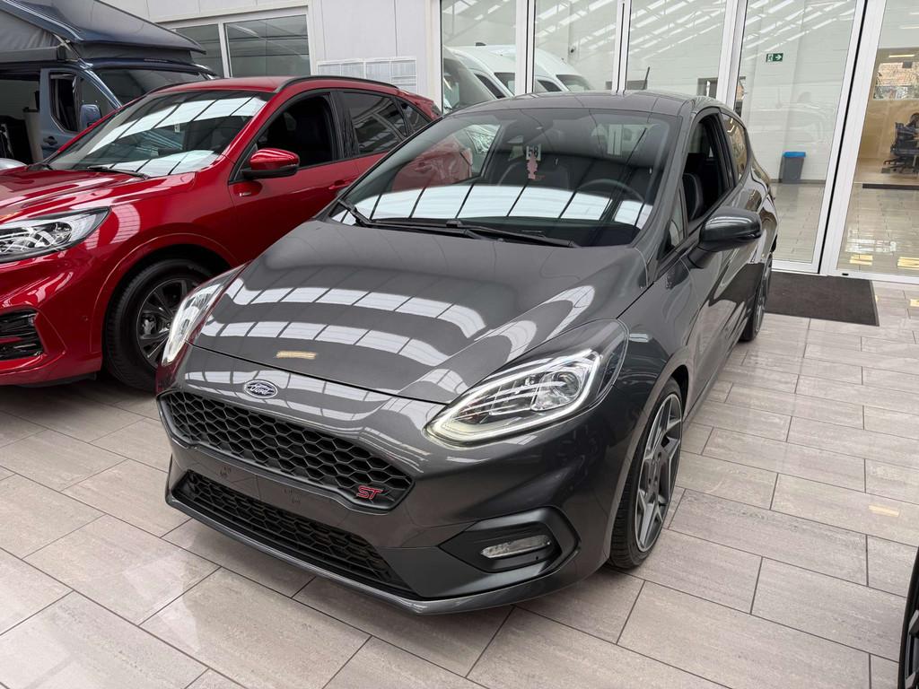 Ford Fiesta ST-Ultimate (bj 2020), Auto's, Gebruikt, Zwart, Handgeschakeld, https://public.car-pass.be/vhr/0ed56e30-22f0-4918-81d3-90639fce27c2
