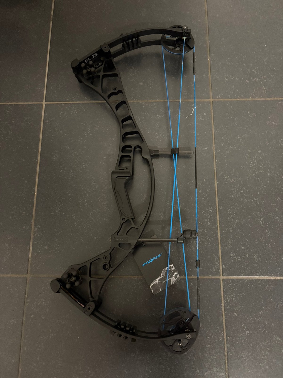 Hoyt Eclipse vrouwen/kinderboog 40-50 pond, Enlèvement ou Envoi, Comme neuf