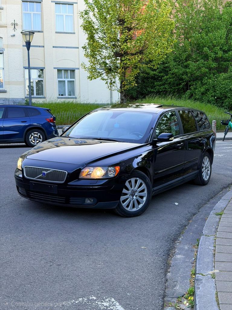 VOLVO V50 diesle 2.0 en super etat Edition SUMMUM, Achat, Particulier