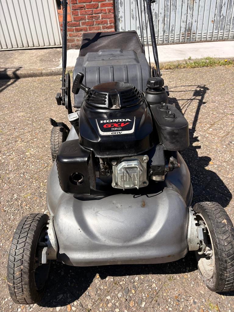 Benzine Grasmaaier HVC met Honda GXV160 – Start & Draait, Ophalen, Gebruikt, Opvangbak