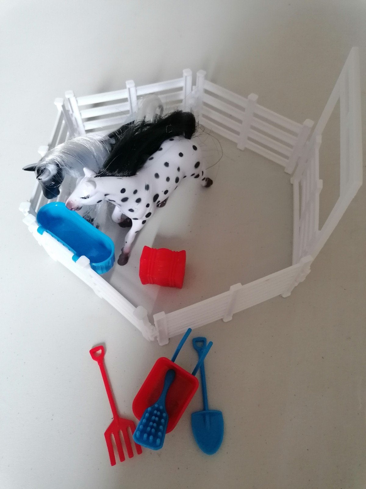 Set de jouets pour chevaux, Enfants & Bébés, Jouets | Autre, Enlèvement