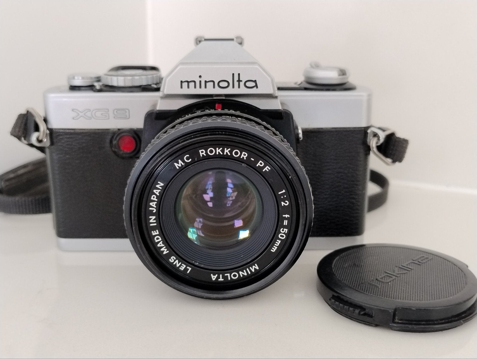Minolta XG9 Camera met een Minolta MC Rokkor PF 50mm1:2 lens, Ophalen of Verzenden, Zo goed als nieuw, Spiegelreflex, Minolta