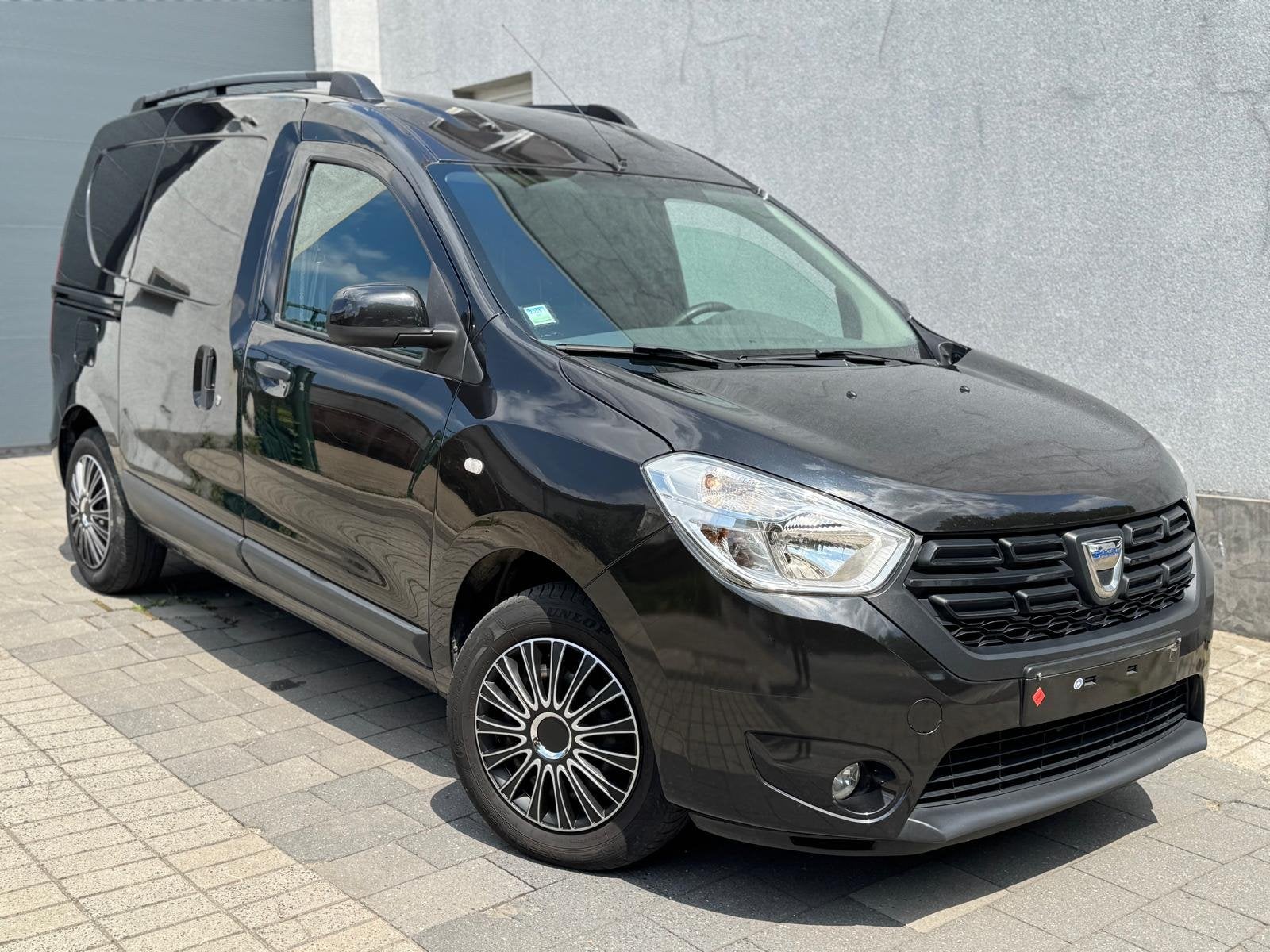 Dacia Dokker 1.5 dci 2018 lichte vracht leuke opties, Dacia, Achat, 1281 kg, Euro 6