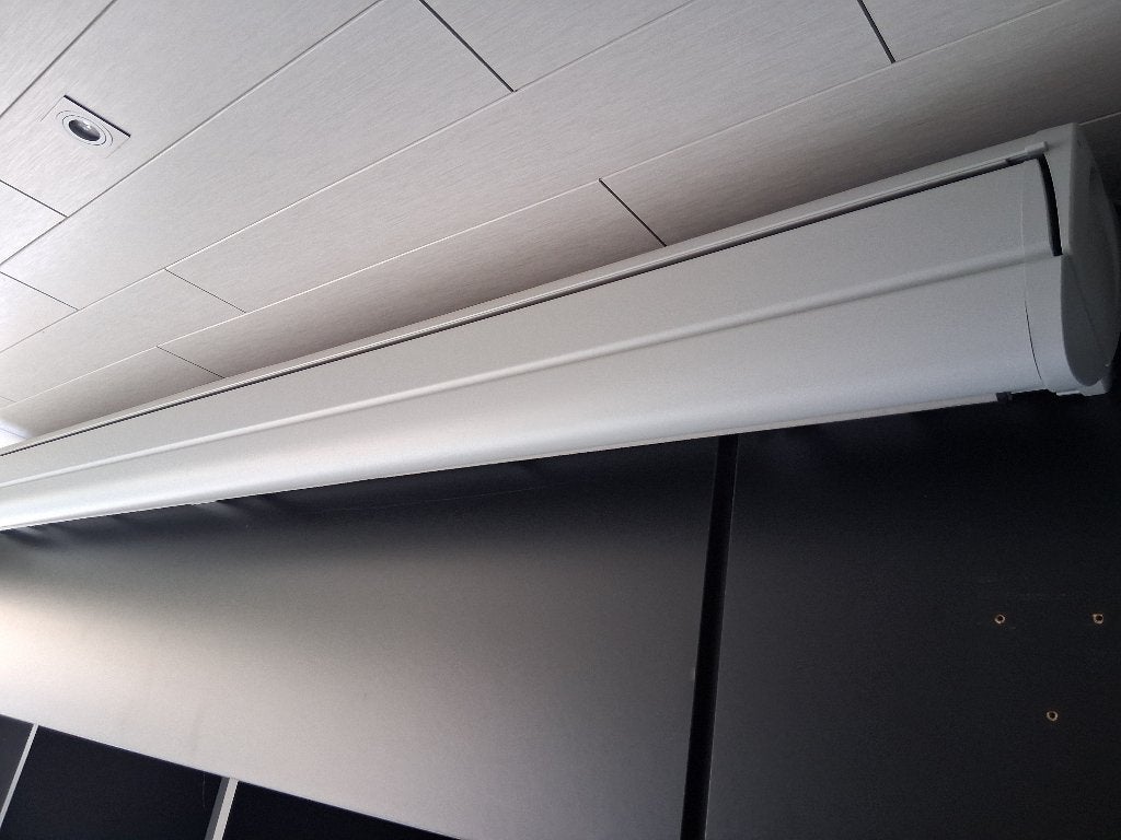 1 elektrisch zonnescherm (toonzaalmodel), Store à projection, 250 cm à 450 cm, 150 à 300 cm, Comme neuf