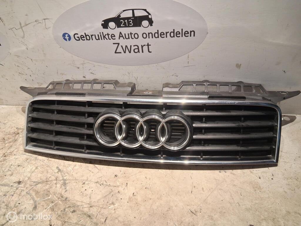 Grill Audi A3 8P 2.0 FSI ('03-'12) 8P3853651, Auto-onderdelen, Audi, Gebruikt, Audi, Ophalen of Verzenden