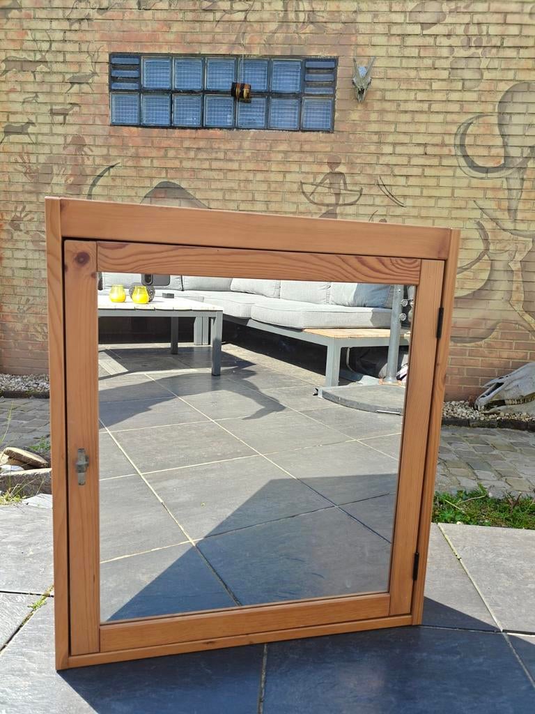 Vintage badkamer spiegelkastje (Ikea), Ophalen