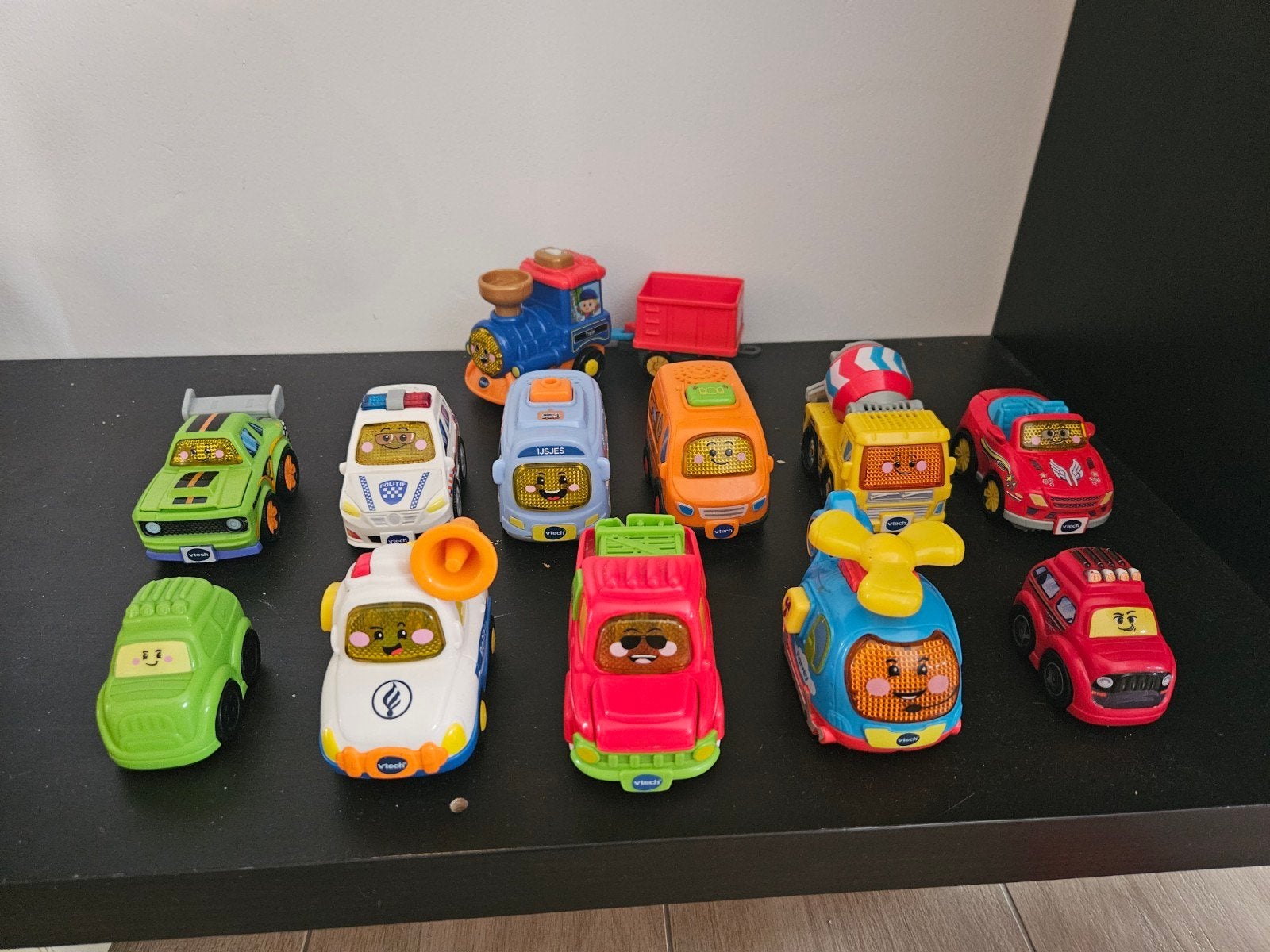 toet toet auto verzameling, Ophalen