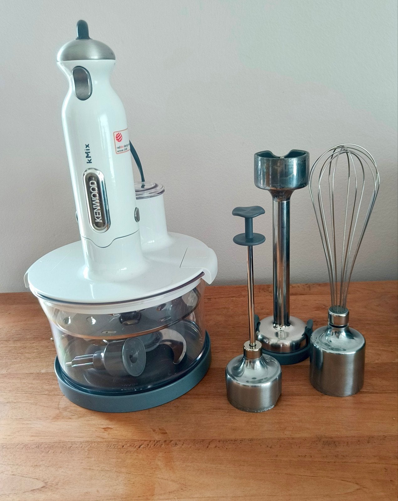 Kenwood KMix staafmixerset

Multifunctionele rvs staafmixer, Elektronische apparatuur, Ophalen