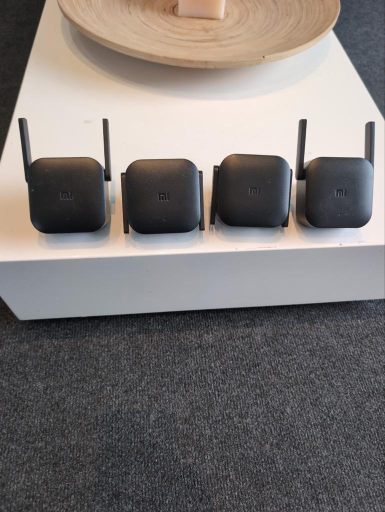 Lot de Répéteurs wifi Xiaomi mi range extender pro