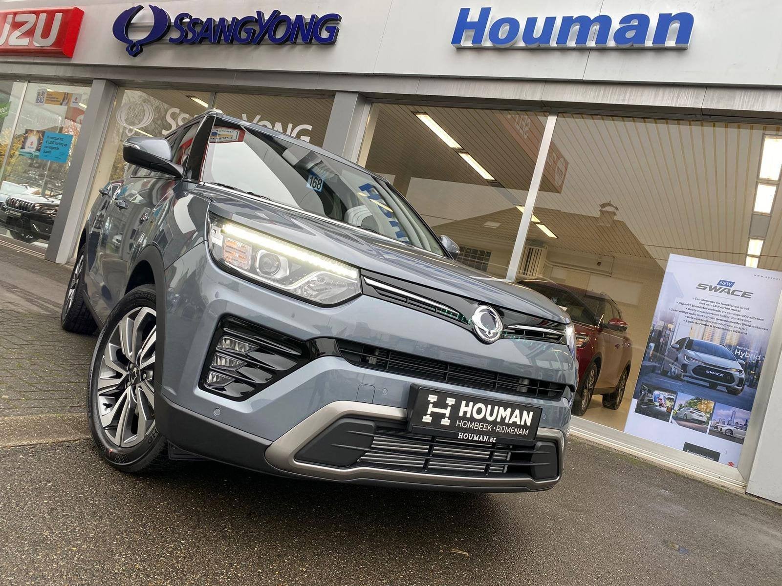 KGM Tivoli 1.5 Onyx Automaat Grand Tivoli (bj 2023), Auto's, Automaat, 1497 cc, Gebruikt, Zwart