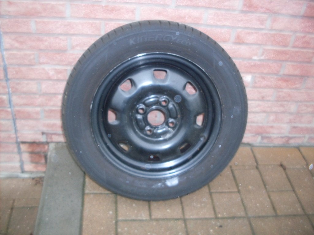 pneu hiver 165/65TR14, Auto-onderdelen, Ophalen, 14 inch, Banden en Velgen, Winterbanden