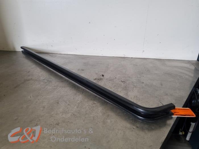 Schuifdeur Rail rechts van een Renault Master, Gebruikt, -, Renault, -