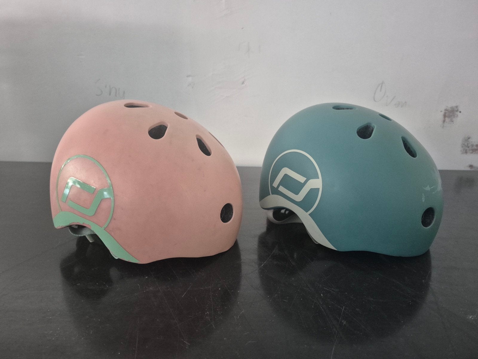 Casque Scoot and Ride pour enfant XXS-S 45-51 cm (prix par p, Vélos & Vélomoteurs, Accessoires vélo | Casques de vélo, Utilisé