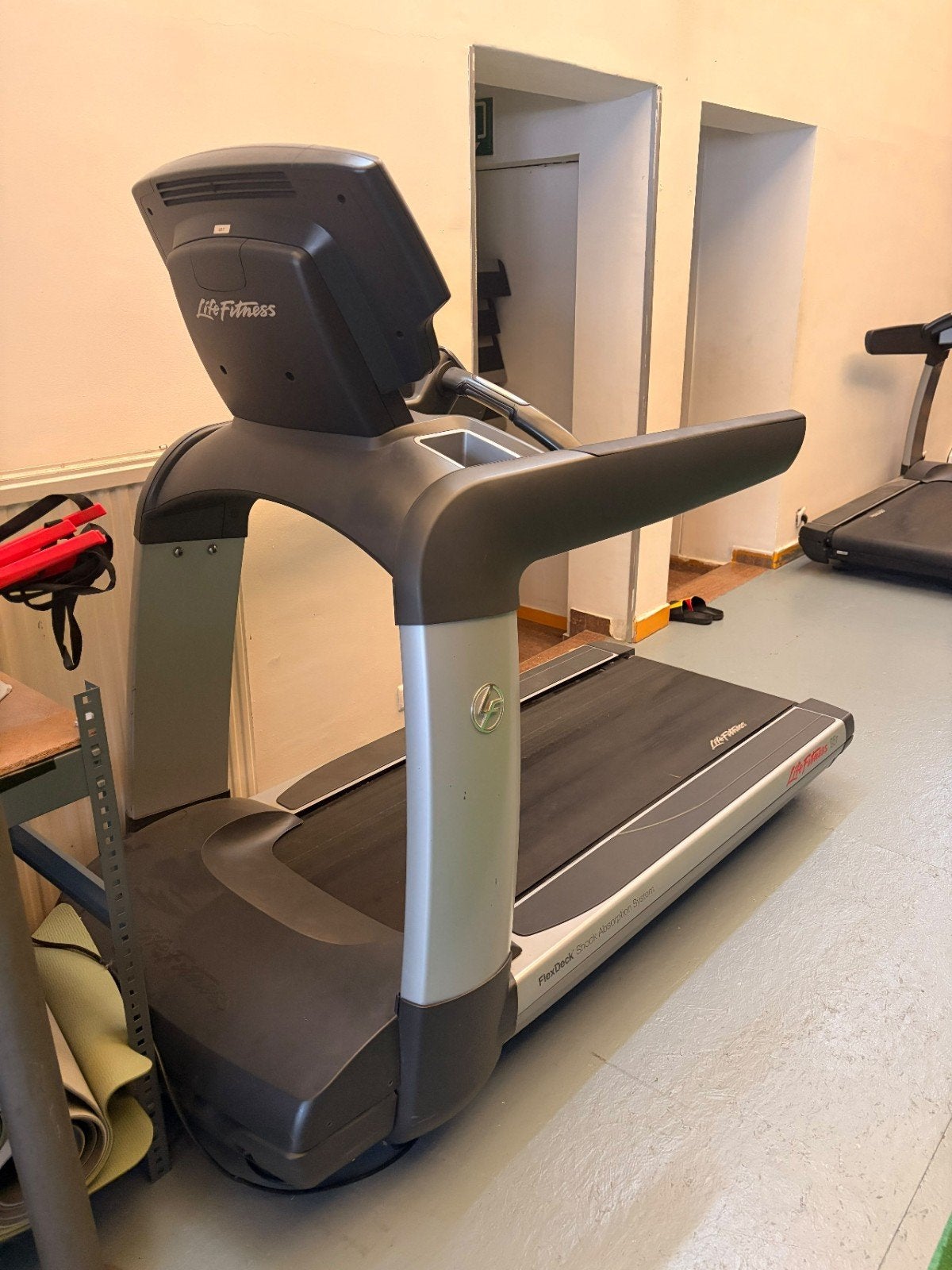 Tapis roulant inclinable - Life Fitness 95T, Sports & Fitness, Tapis roulant, Aluminium, Enlèvement, Utilisé