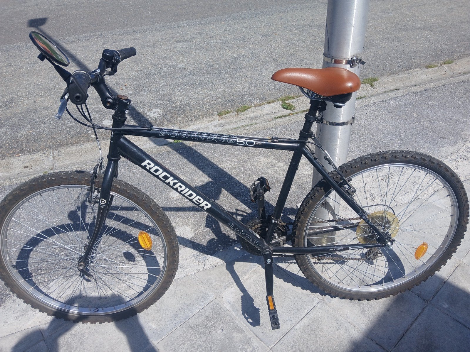 a vendre vélo vtt decathlon b twin 26 pouces état neuf, Enlèvement ou Envoi