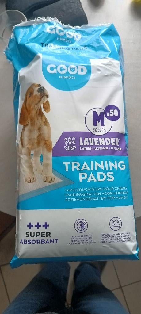 training pads hond Medium, Enlèvement, Neuf