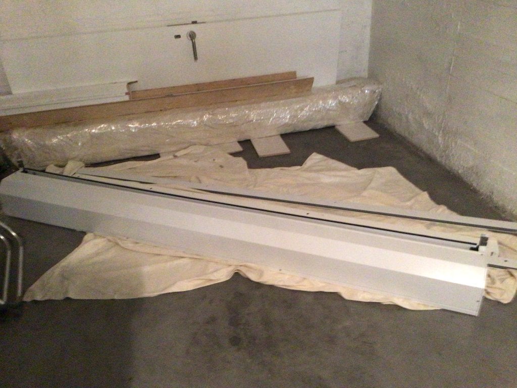Twee elektrische rolluiken, Ophalen, 200 cm of meer, Wit, Zo goed als nieuw