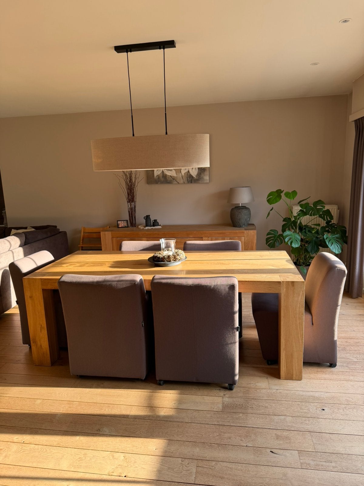 Massief eiken tafel met stoelen, Ophalen, Gebruikt, Landelijk modern, 4 tot 6 stoelen
