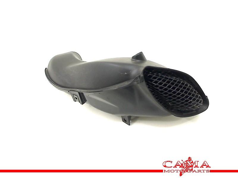 LUCHTINLAAT RECHTS GSX R 750 2004-2005 (GSXR750 K4 / K5), Motoren, Dhr. S. di Majo, Gebruikt, Info@cama-motorparts.nl, P.J. Troelstraweg 8 8
3144 CX  MAASSLUIS, NL