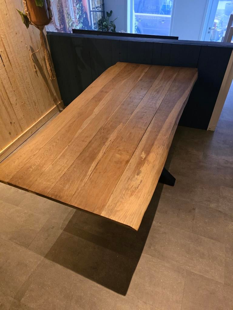 Eiken tafel 2m10 op 1m te koop met spinpoot, Ophalen