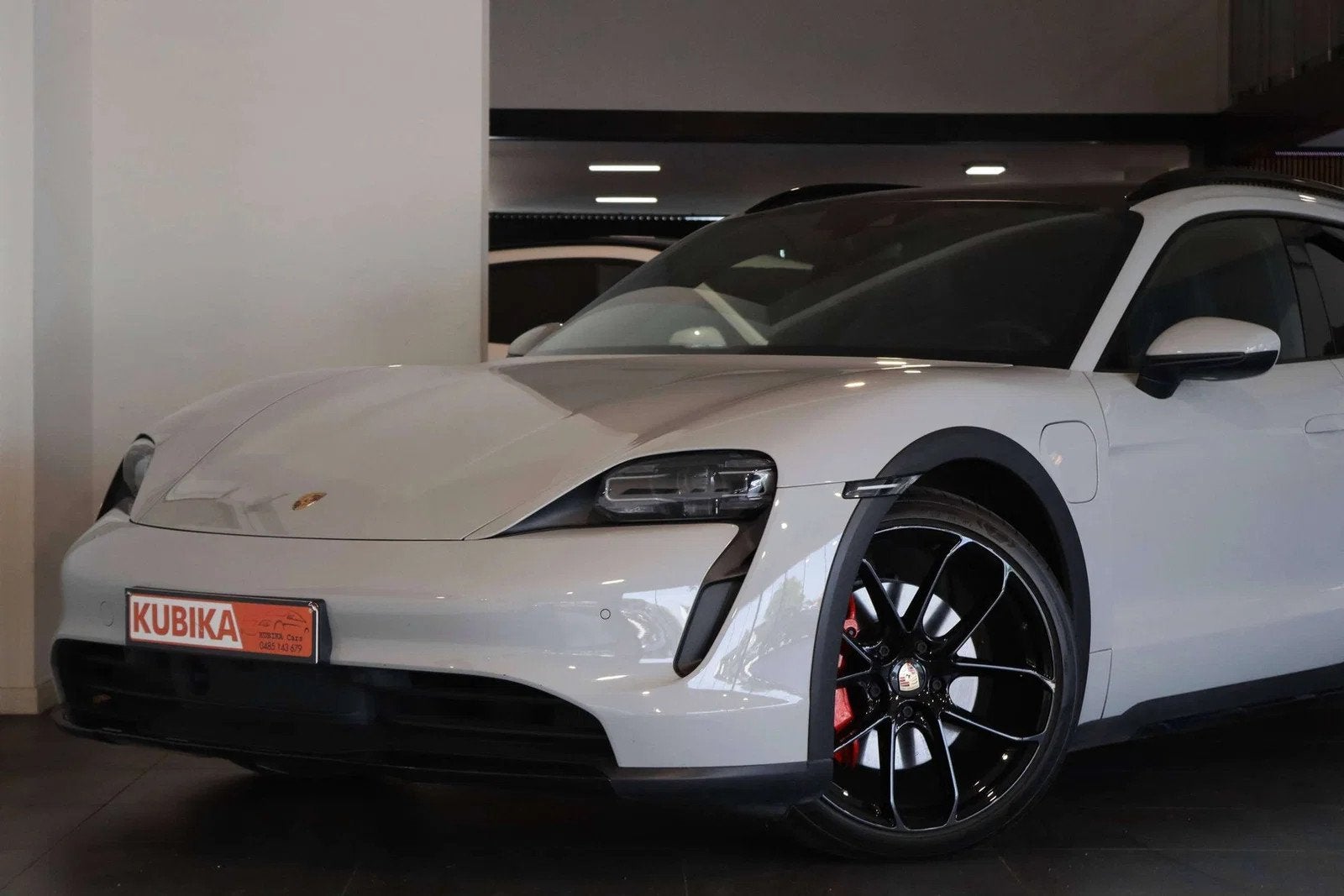 Porsche Taycan Taycan Cross 4 Turismo 93.4 kWh *BTW Pano Dod, Auto's, Porsche, Automaat, 4 zetels, Gebruikt, Zwart