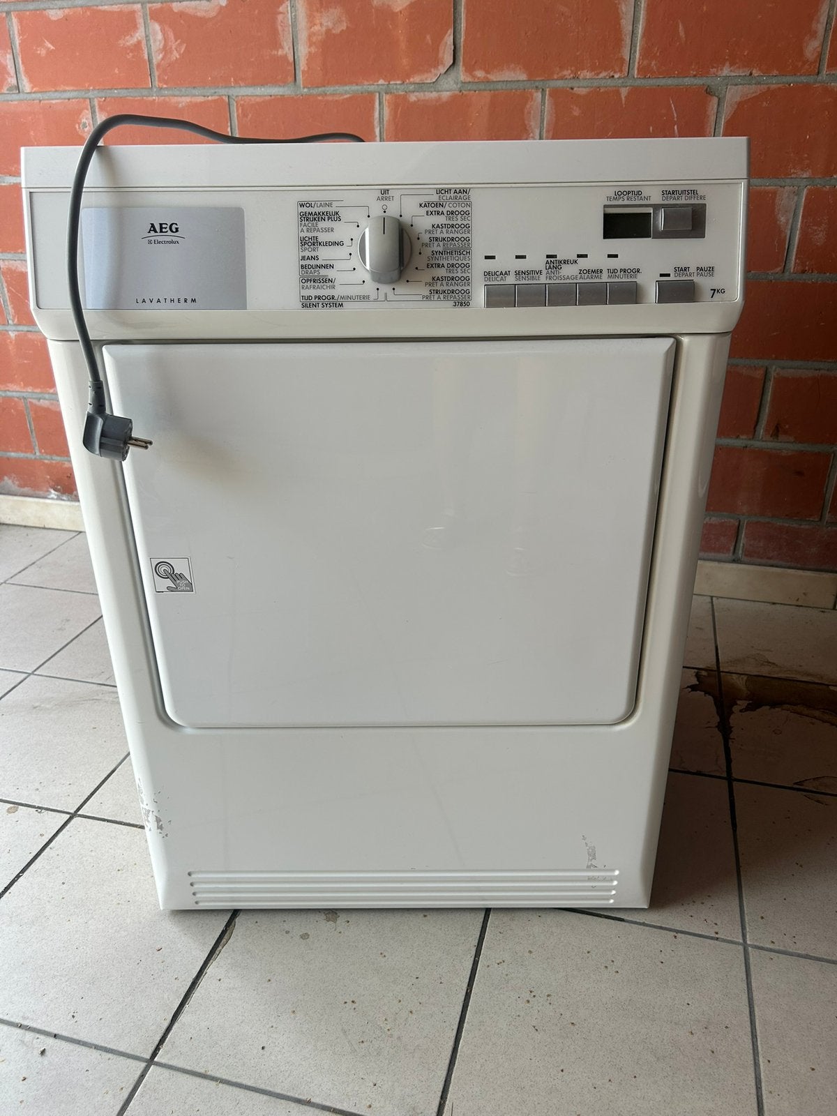 Droogkast AEG luchtafvoer 7 kg, Elektronische apparatuur, Ophalen, 6 tot 8 kg, Gebruikt, Luchtafvoer