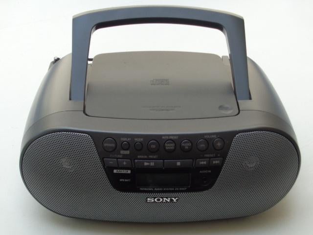 Radio stéréo portable - CD SONY modèle ZS - S10 CP, Enlèvement ou Envoi, Comme neuf, Radio, Avec lecteur de CD