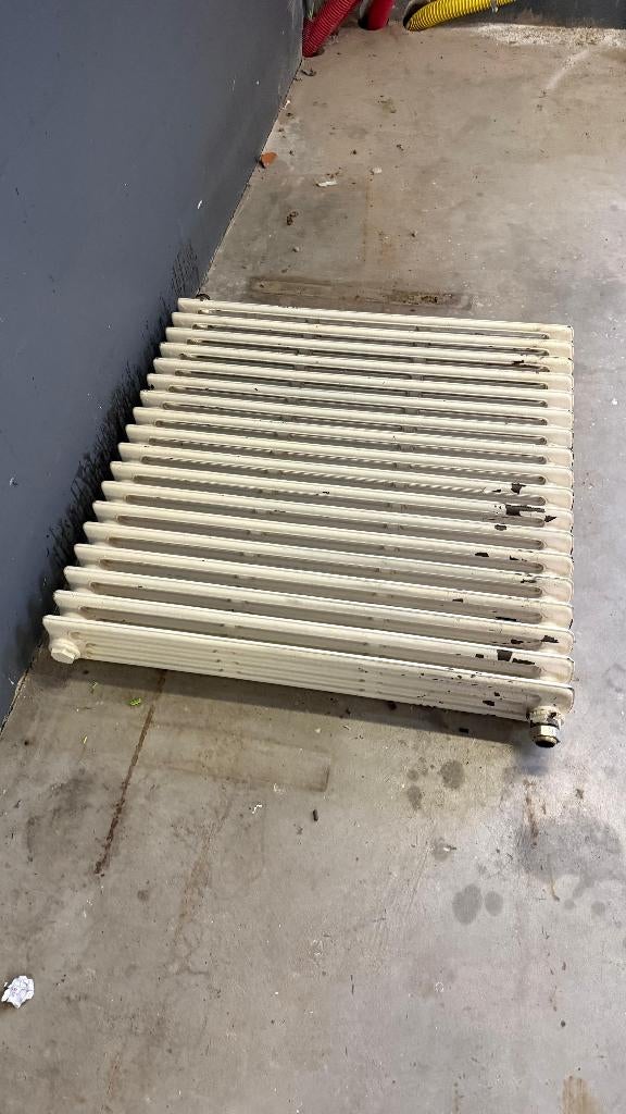 Gietijzeren radiator, Ophalen, Gebruikt, Radiator, 60 tot 150 cm