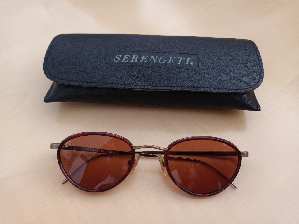 Lunettes de soleil - Serengeti, Envoi, Comme neuf, Brun, Lunettes de soleil