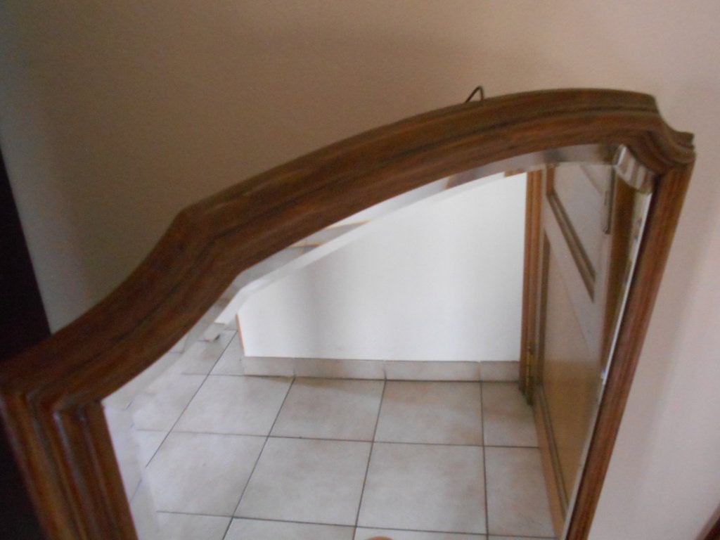kwaliteitsvolle geslepen spiegel in houten kader, Ophalen, Zo goed als nieuw, Minder dan 100 cm, Rechthoekig
