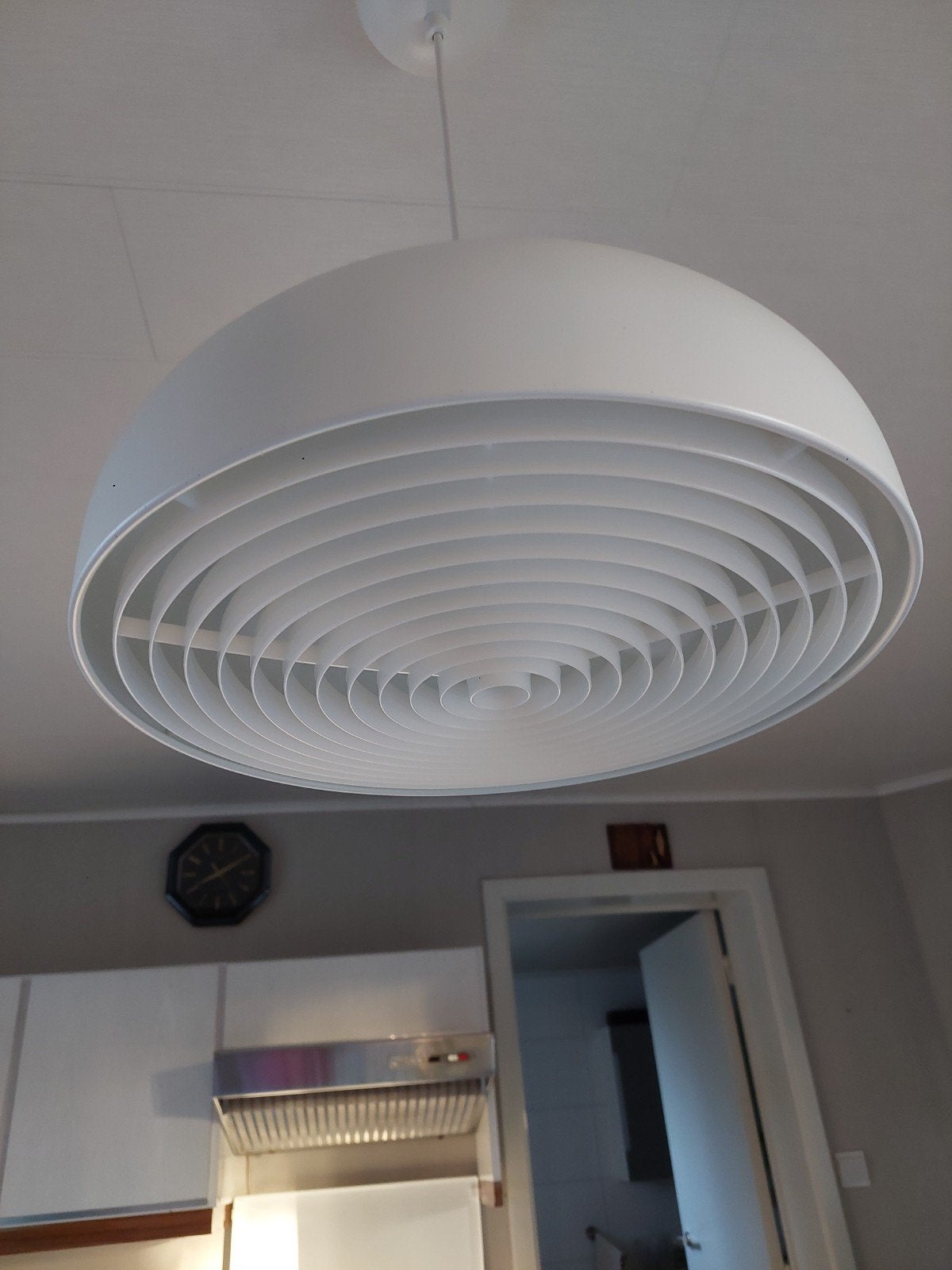 moderne luster, Ophalen