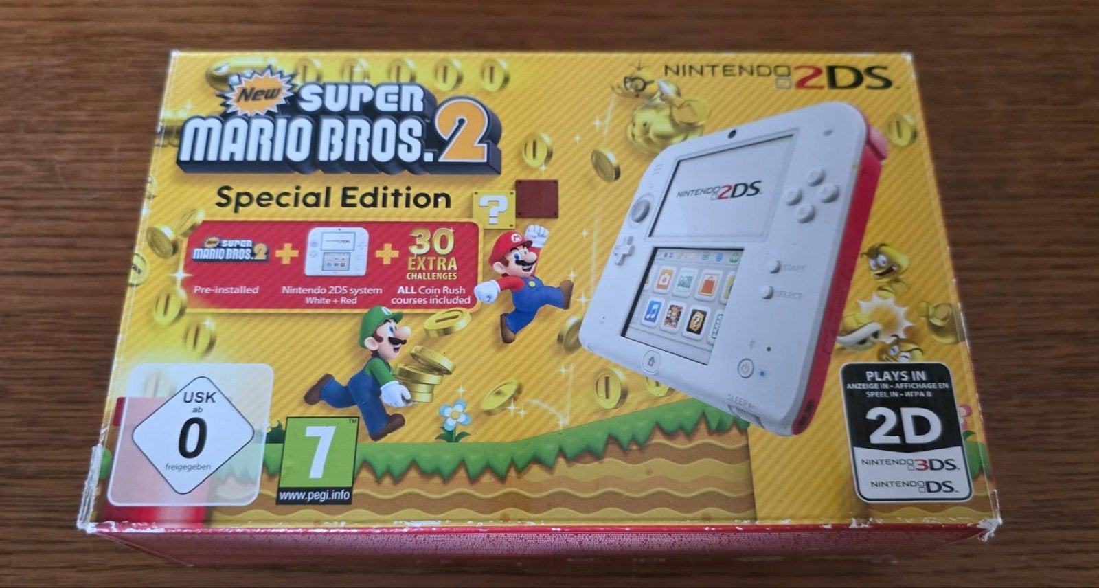 Nintendo 2DS + 9 jeux, Rouge, Enlèvement ou Envoi, 2DS, Comme neuf