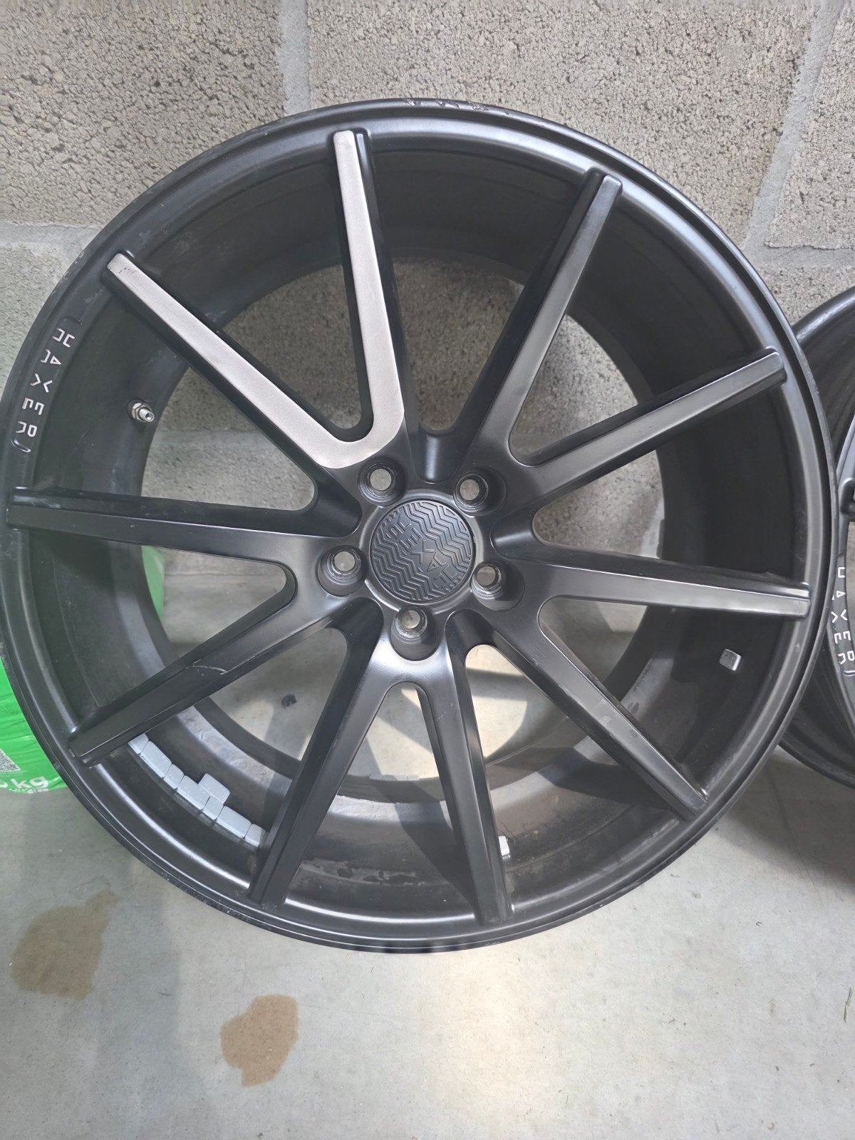Jantes 19 en 5x108, Jante(s)