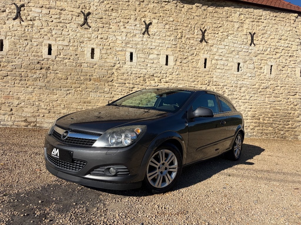 Opel Astra GTC, Argent ou Gris, Achat, Boîte manuelle, Noir