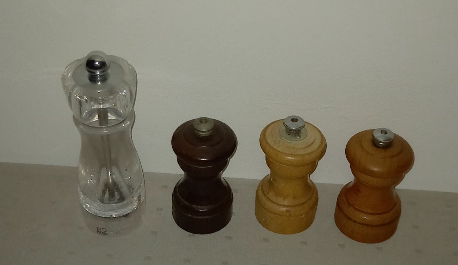 4X Peugeot pepermolens., Antiek en Kunst, Ophalen