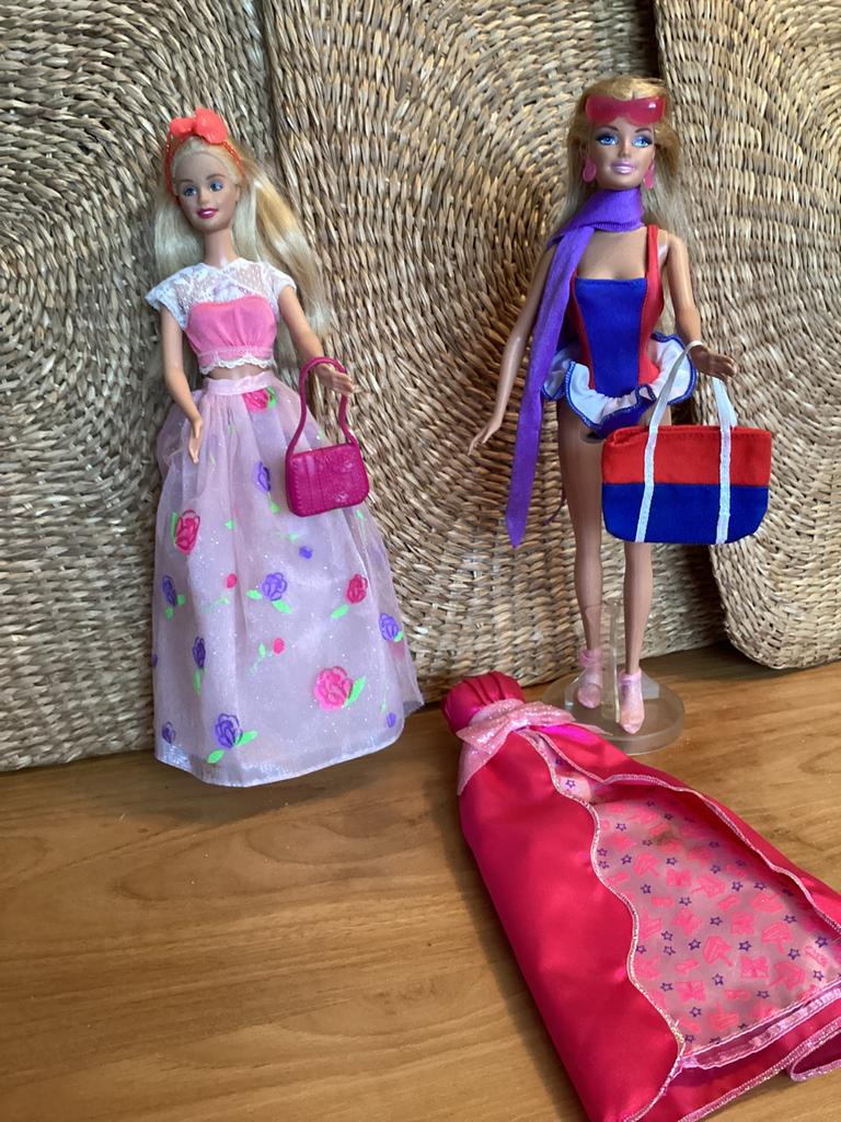 2 barbies période 1999, Enlèvement ou Envoi, Comme neuf