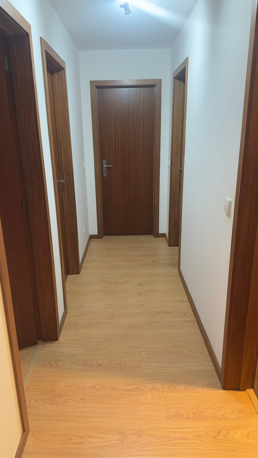 H B. – BOUW- EN RENOVATIEWERKEN, Brussel