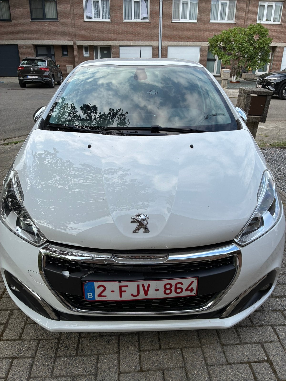 À vendre Peugeot 208 bj 2019, Autos, Particulier, Achat